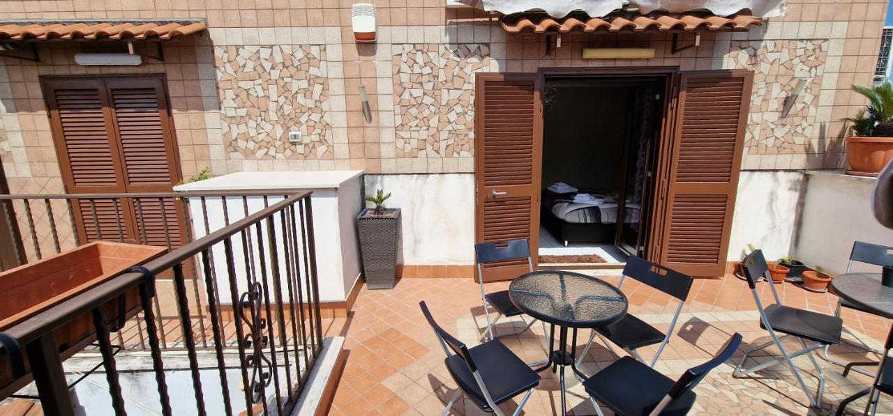 Apartamento Fashion House Napoli Exterior foto